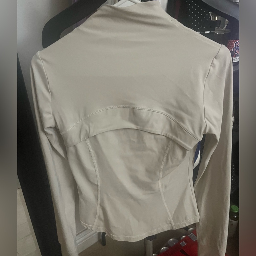 Define Jacket - Picture 3 of 4